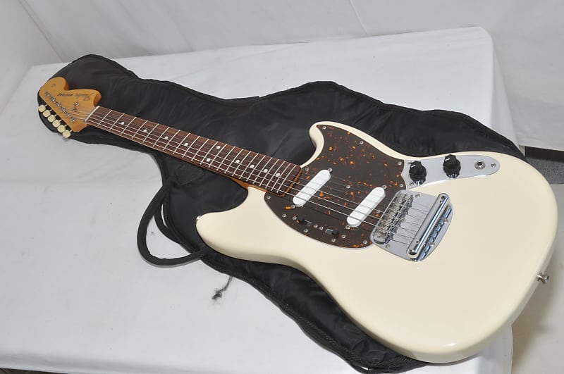 Fender Stratocaster MG66（VWH）'66 Mustang Electric Guitar Ref No.5966