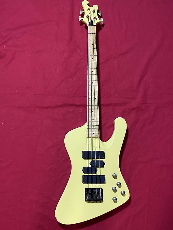 Grass Roots by ESP GAC55SM Noisy Electric Bass Guitar Reverb