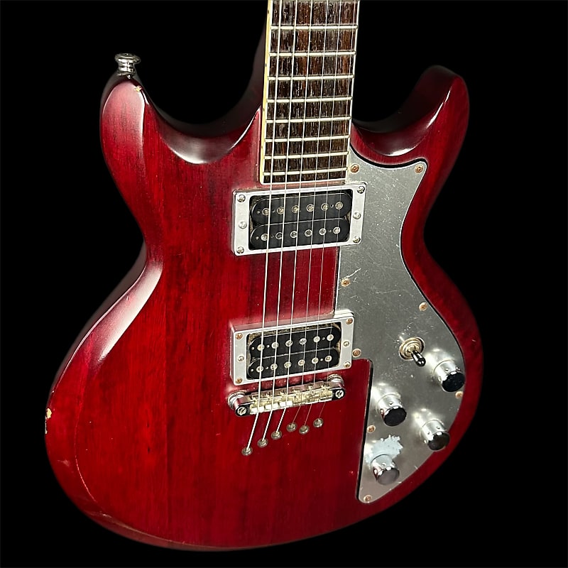 Ibanez AXS32 Double Cutaway Solid-Body Electric Guitar in Dark Red