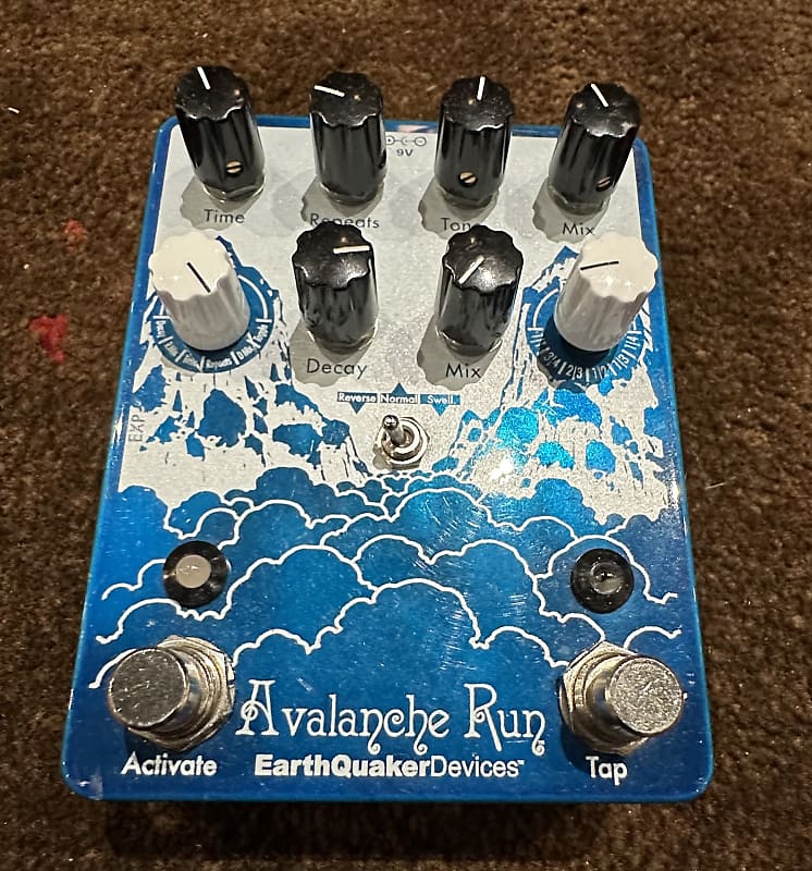 EarthQuaker Devices Avalanche Run Stereo Reverb & Delay with Tap Tempo Limited Edition