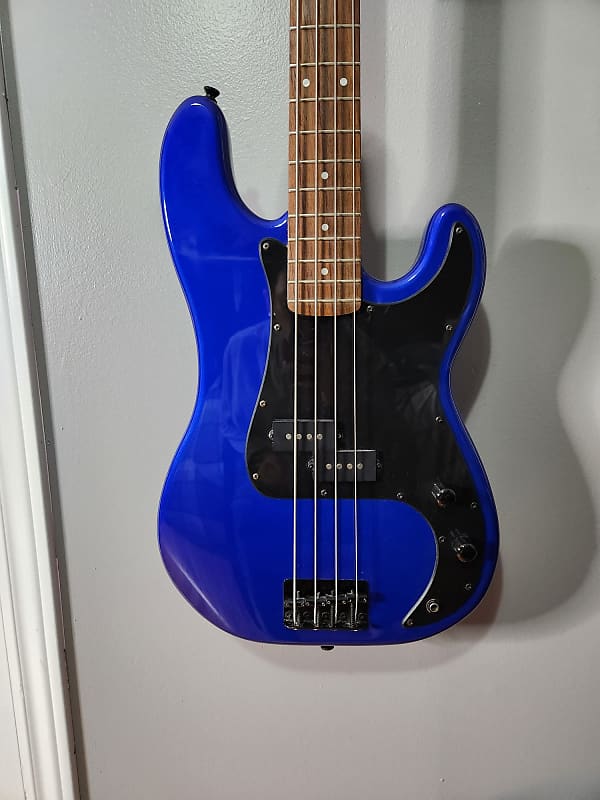 Squier 20th Anniversary P-bass - Blue image 1