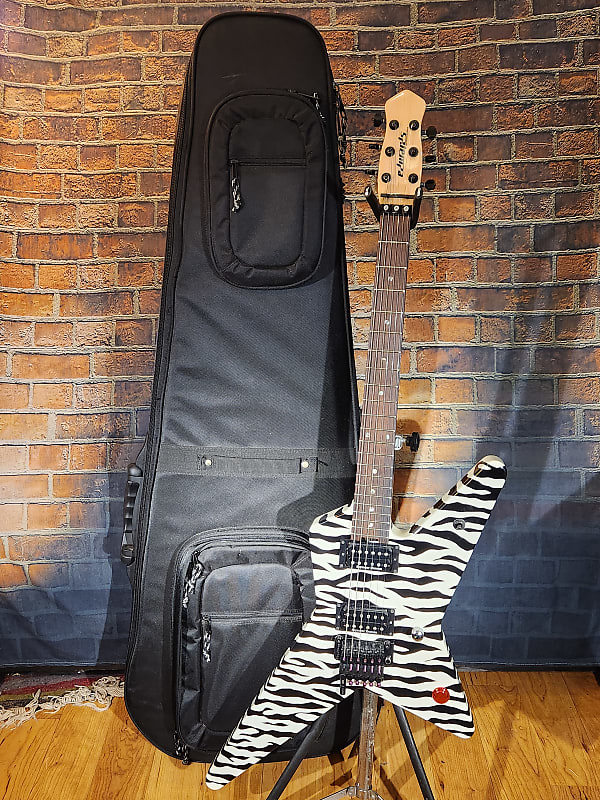 Edwards Crying Star Zebra Stripes w/ Kill Switch, EvH D-Tuna & Gig Bag