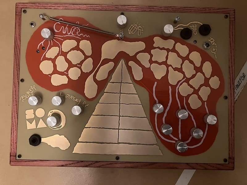 Soma Laboratory Enner 5-Voice Synthesizer 2021 - Present - Red image 1