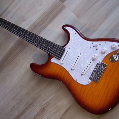 2023 Elite® Strat Pro Style Guitar "Tiger Burst Cherry" ,w/ Hot Z-Mules®  & Gilmour Mod BLEM image 7