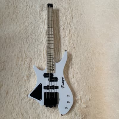 1960s Sears Silvertone Model 1438 Vintage Short Scale 1960s Sears Silvertone Model 1438 Vintage Short Scale