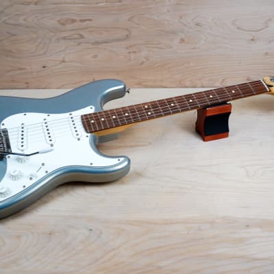 Fender Player Stratocaster 2019 Silver w/ Bag image 4
