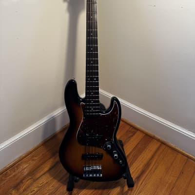 Fender Deluxe Jazz Bass V   2014 - 3-Color Sunburst image 2