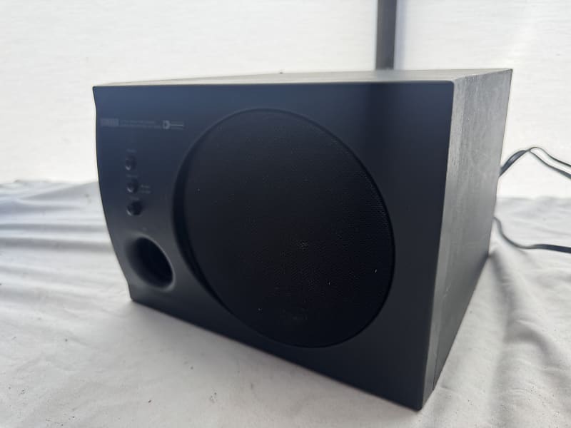 Yamaha YST-SW20 Active Servo Processing Subwoofer System ~ Tested Working  			