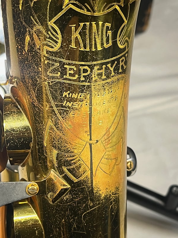 Used King Zephyr 1960-70 Original Case and Complete Re-pad image 1