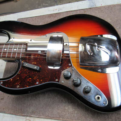 Fender Jazz Bass Left hand 1965, 3 color sunburst image 16