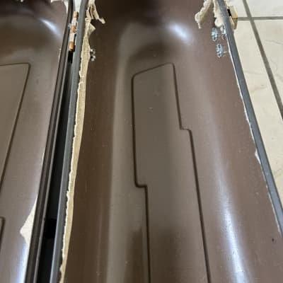 Selmer Tenor saxophone flight case image 7