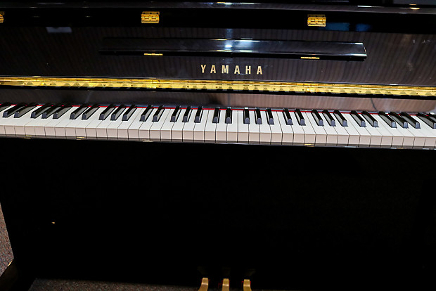 Yamaha t121 upright outlet piano