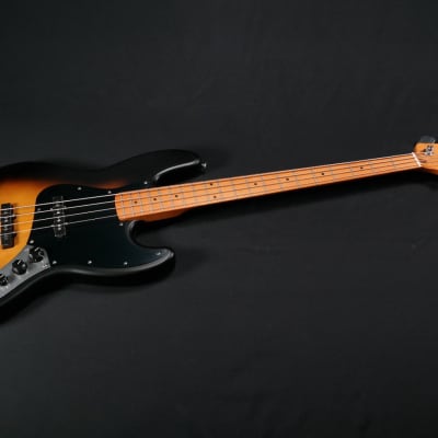 Squier 40th Anniversary Jazz Bass - Vintage Edition - Maple