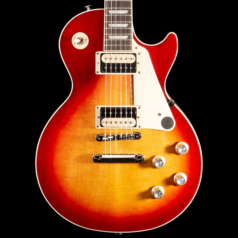 Gibson Les Paul Classic Guitar in Heritage Cherry Sunburst | Reverb