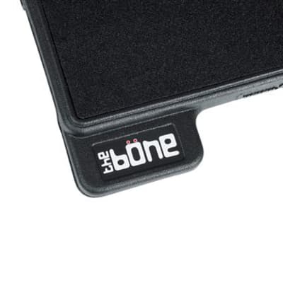 Gator GBONE Molded PE Pedalboard with Carrying Bag Case image 8