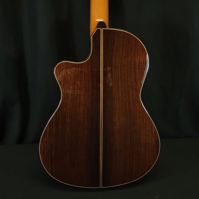Jose  Ramirez Cutaway 2 Studio Classical Acoustic Electric Guitar SPRUCE Top w/Hard Case image 3