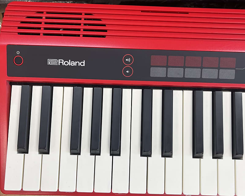 ROLAND GO:KEYS GO-61K MUSIC CREATION KEYBOARD (USED) | Reverb