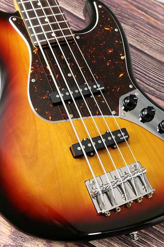 Fujigen Njb5-10R Al 3-Tone Sunburst 04/22