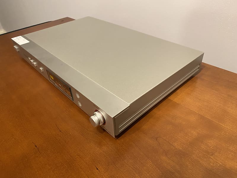 アンプ SONY NOISE REDUCTION PROCESSOR NR-500 Sony NR-500 Noise Reduction Processor (2 available!) | Reverb