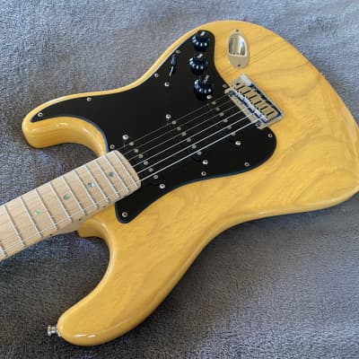 2008 Fender American Deluxe Ash Stratocaster Maple Fretboard - Butterscotch Blonde - Free Pro Setup image 6