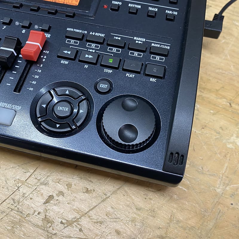 Zoom R8 Multitrack Digital Recorder and USB Interface