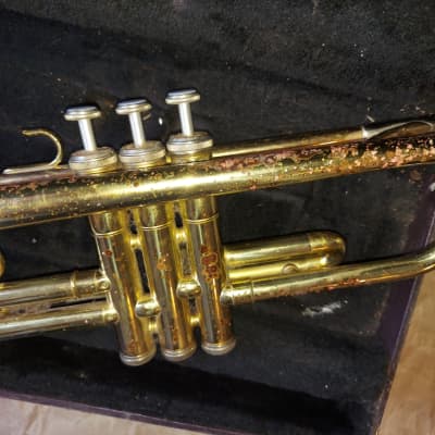 Yamaha YTR-2320 Trumpet, Japan, fair physical condition, good playing condition image 6
