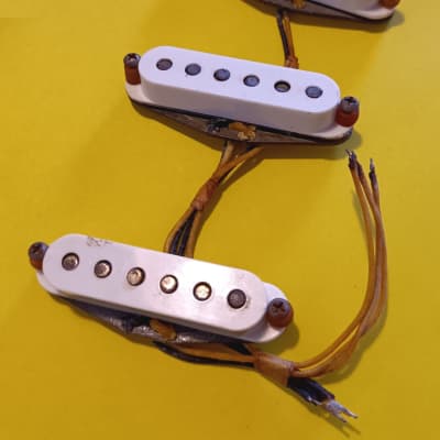 Fender Stratocaster 1966 Set (refurbished) | Reverb