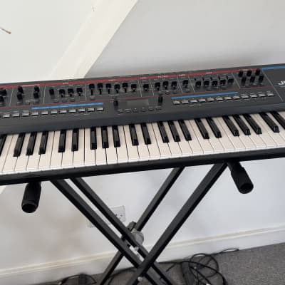 Roland Juno-X 61-Key Programmable Polyphonic Synthesizer 2022 - Present - Black