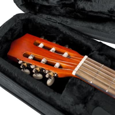 Gator GLCLAS Lightweight Classical Guitar Case image 9
