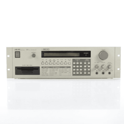 Akai S900 MIDI Digital Sampler 1986