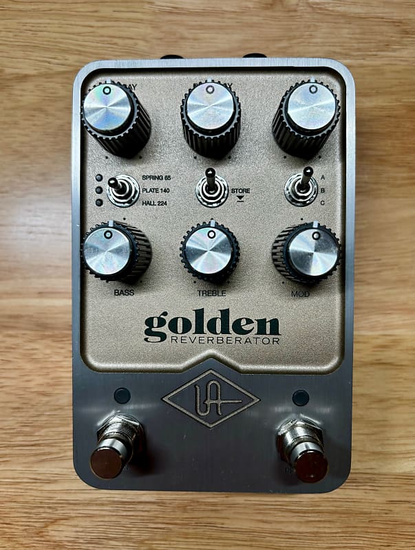 Universal Audio Golden Reverberator