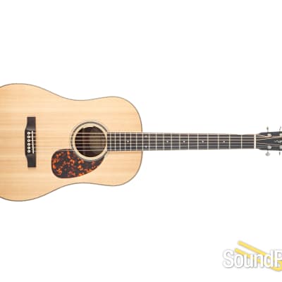 Larrivee BT-40 Baritone Acoustic Guitar #131026 - Used image 2
