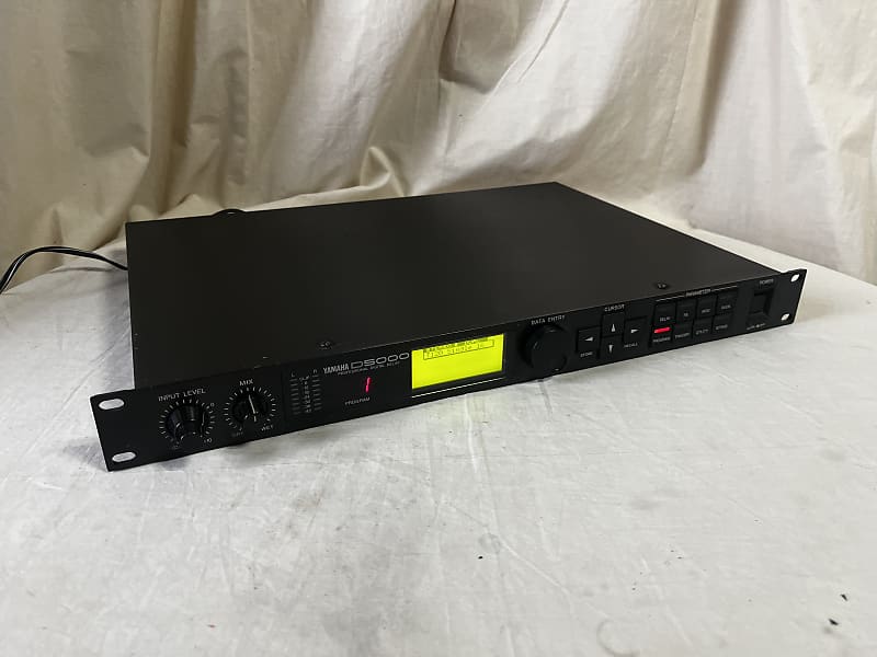 YAMAHA D5000 PROFESSIONAL DIGITAL DELAY RACK MODULE New