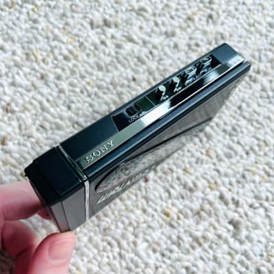 Sony WM-100 Walkman Cassette Player, RARE Excellent Black ! Working ! image 5