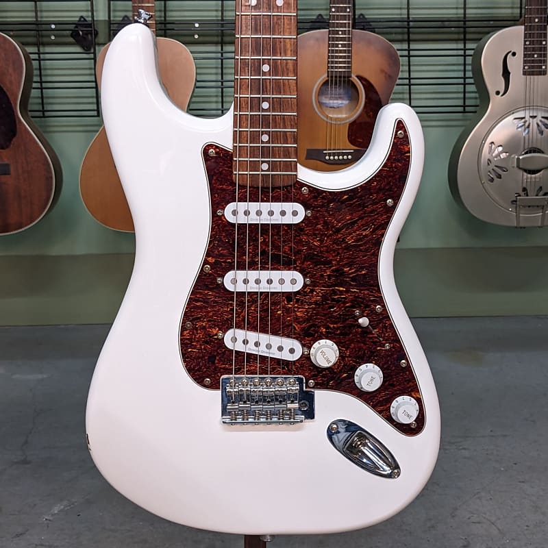 Squier Vintage Modified Stratocaster 2007 - 2011