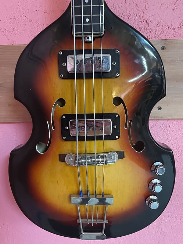 Vox Violin V250 Bass 1960’s Sunburst W Teardrop Case Reverb