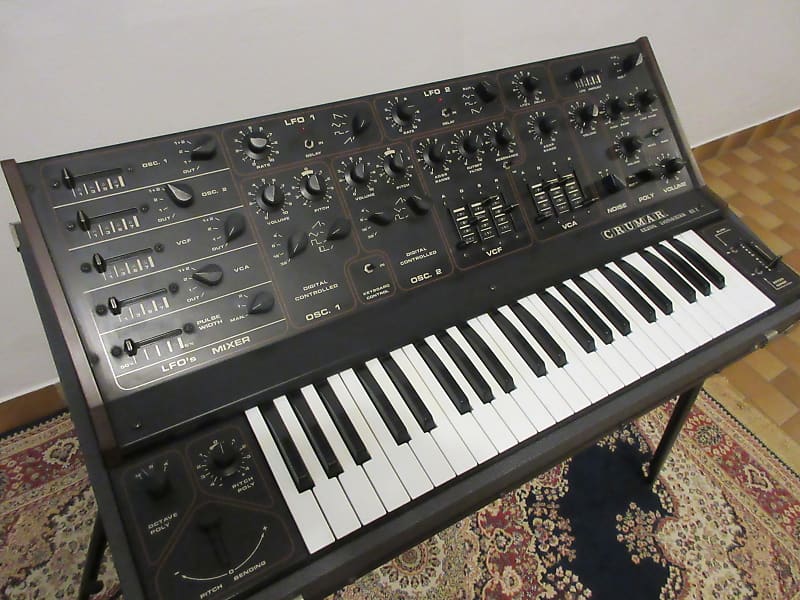 Crumar DS2, Vintage Synthesizer from 70s image 1