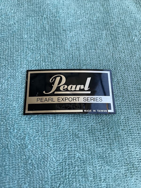 Pearl Export Series Drum Badge for Snare Tom or Bass - Taiwan 80s - Plastic image 1
