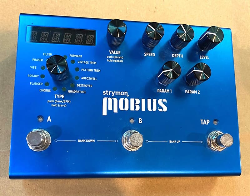Strymon Mobius