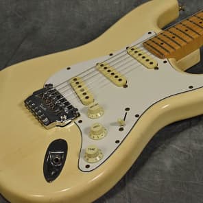Fender Japan ST-557 - MIJ 1984-1987 - Snow White - | Reverb UK