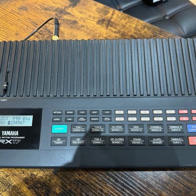 Yamaha RX17 Vintage Drum Machine