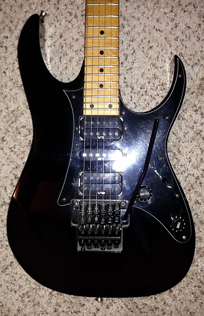 Vintage 1990 ibanez Rg 550 electric guitar made in Japan