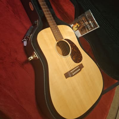 2005 Martin Custom Dreadnought Acoustic Guitar, Solid Mahogany