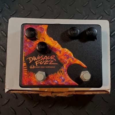 Nine Volt Nirvana Joe Gagan Dinosaur Custom Fuzz RARE FREE