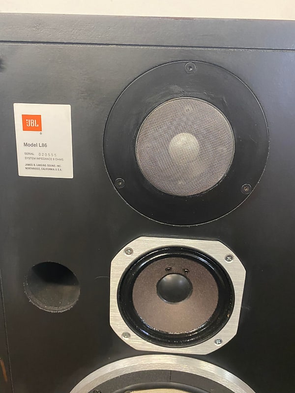 Vintage JBL L86 Bookshelf Loudspeaker System. Serviced!