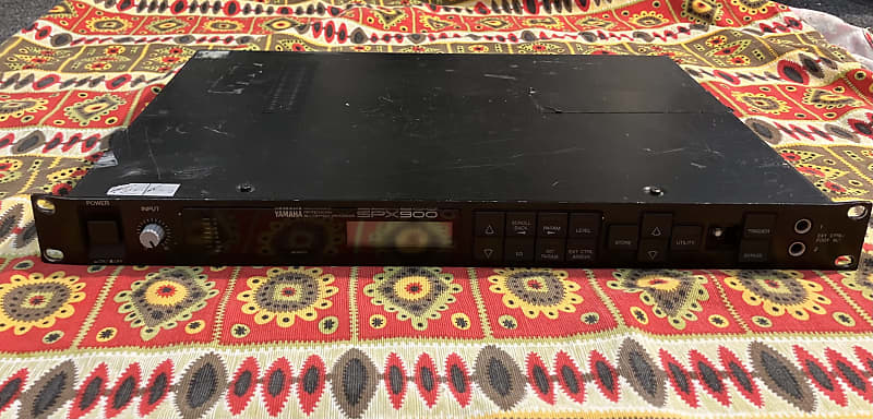 Yamaha SPX900 Professional Multi-Effect Processor | Reverb UK