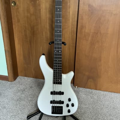Rogue LX205B-PWH Series III 5-String Bass 2010s - Pearl White image 5