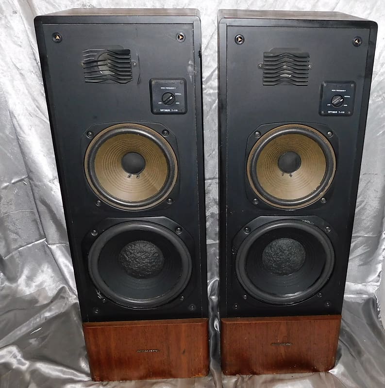 Realistic OptimusT-110 vintage tower speakers image 1