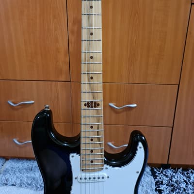 Partscaster Stratocaster style 1980s - Black image 14