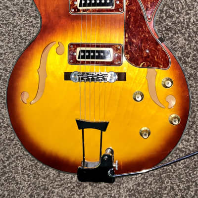 Vintage Toledo  Es 335 style semi hollow body electric guitar guitar made in japan 1970s Sunburst image 3